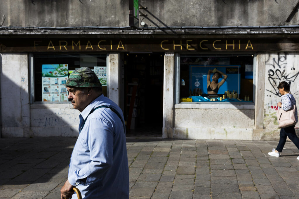 Imagen de "Passeggero" en Venezia de Alex Basha